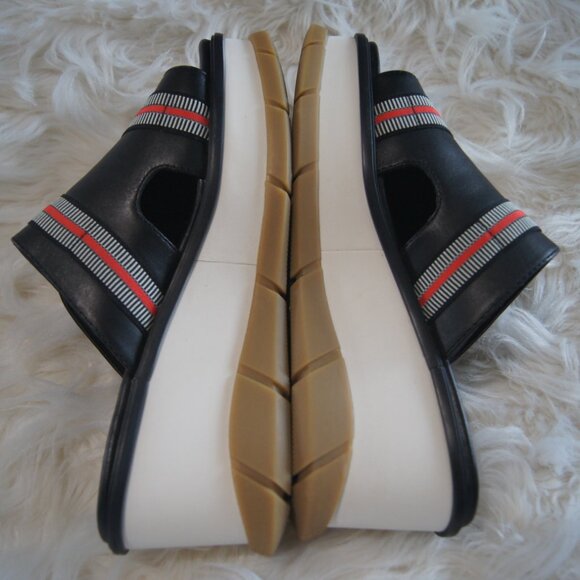 Sorel Joanie III Chunky Slide Sandals Size 9.5 - Picture 3 of 6